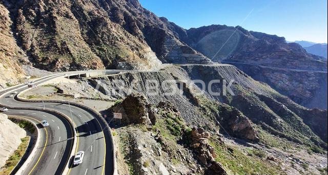 إطلالة بانورامية على الطائف من تلفريك الهدا إطلالة بانورامية على الطائف من تلفريك الهدا