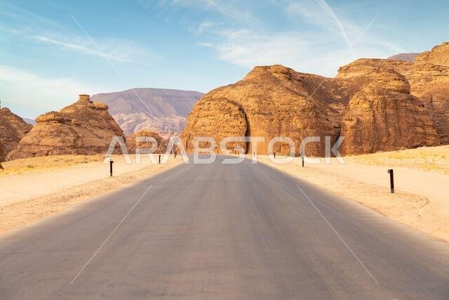 The panoramic Ashar Valley showcases the amazing sandstone rock formations of region of AlUla, a breathtaking desert landscape in Saudi Arabia