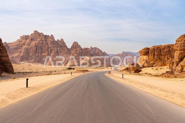 The panoramic Ashar Valley showcases the amazing sandstone rock formations of region of AlUla, a breathtaking desert landscape in Saudi Arabia