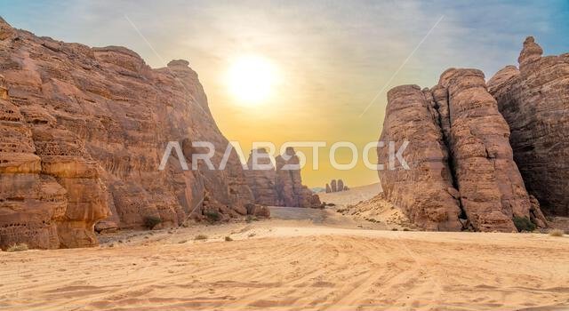 The panoramic Ashar Valley showcases the amazing sandstone rock formations of region of AlUla, a breathtaking desert landscape in Saudi Arabia