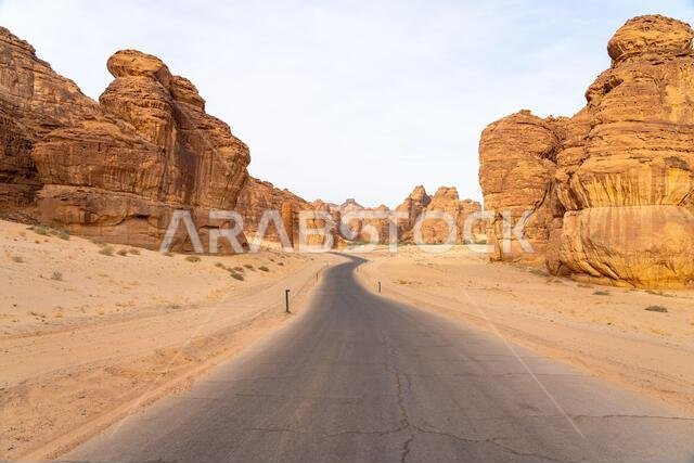 The panoramic Ashar Valley showcases the amazing sandstone rock formations of region of AlUla, a breathtaking desert landscape in Saudi Arabia