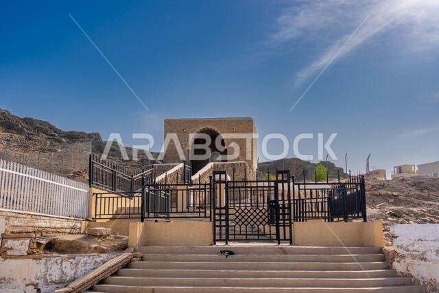 Ali Bin Abi Talib Mosque, in Medina, Saudi Arabia, islamic heritage, a sacred site that attracts visitors from across the Muslim world Ali Bin Abi Talib Mosque, in Medina, Saudi Arabia, islamic heritage, a sacred site that attracts visitors from across the Muslim world