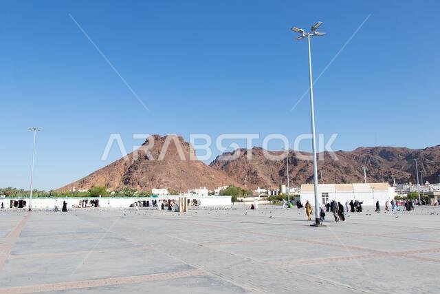Mount Uhud in Medina city of Saudi Arabia: 1 October 2024. Muslim pilgrims on Mount Uhud. Uhud Martyrs Cemetery