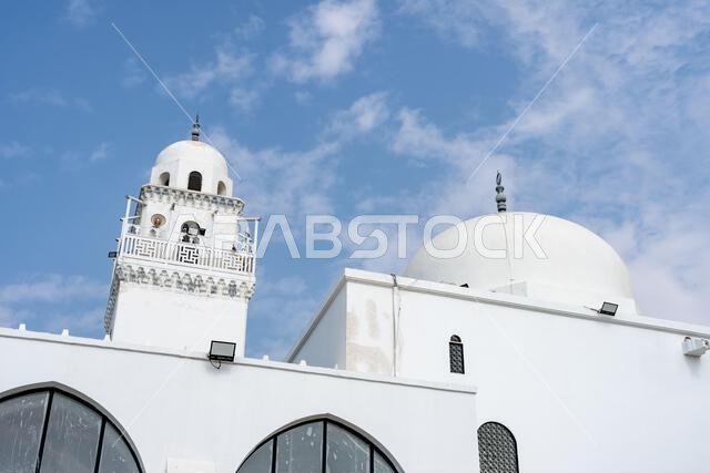 Masjid Al-Jazirah, the amazing Island Mosque in Jeddah, Saudi Arabia, rises from the Red Sea just off the Corniche, a striking architectural marvel Masjid Al-Jazirah, the amazing Island Mosque in Jeddah, Saudi Arabia, rises from the Red Sea just off the Corniche, a striking architectural marvel