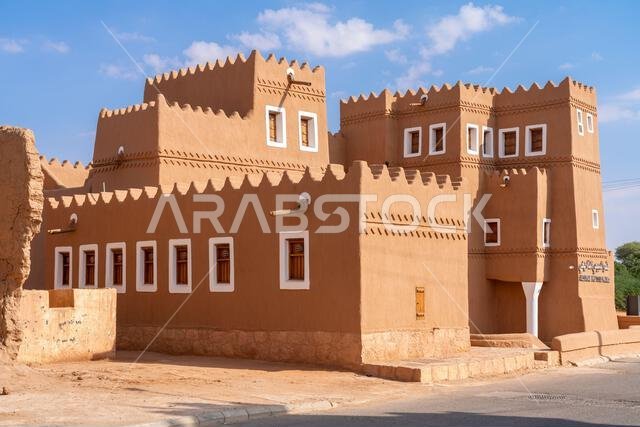 Shaqra, Saudi Arabia - December 14, 2024: scenic view of Ancient Traditional Mud Buildings in old village of Shaqra, Saudi Arabia