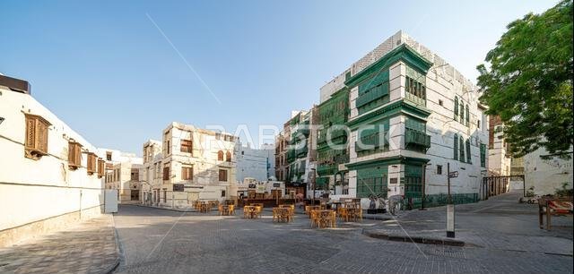 جدة، المملكة العربية السعودية - 20 ديسمبر 2024: في الساعات الأولى من صباح يوم أحد، يسود الهدوء حي البلد التاريخي في جدة، المملكة العربية السعودية.