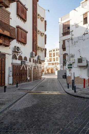 Jeddah, Saudi Arabia - December 20, 2024: In the early hours of a Sunday morning, the historic Al Balad district of Jeddah, Saudi Arabia, lies quiet a
