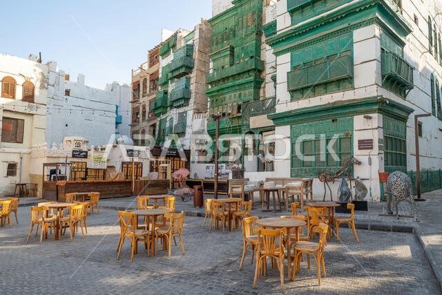 جدة، المملكة العربية السعودية - 20 ديسمبر 2024: في الساعات الأولى من صباح يوم أحد، يسود الهدوء حي البلد التاريخي في جدة، المملكة العربية السعودية.