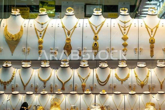 Jeddah, Saudi Arabia - December 20, 2024: Qabel Trail in Al Balad district of Jeddah, Saudi Arabia, comes alive al sunset. The jewelry shops inviting Jeddah, Saudi Arabia - December 20, 2024: Qabel Trail in Al Balad district of Jeddah, Saudi Arabia, comes alive al sunset. The jewelry shops inviting