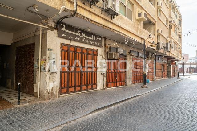 Jeddah, Saudi Arabia - December 20, 2024: In the early hours of a Sunday morning, the historic Al Balad district of Jeddah, Saudi Arabia, lies quiet a