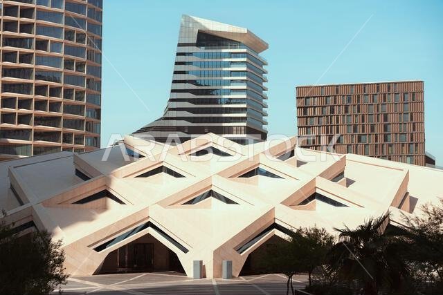 مبانٍ حديثة في مركز الملك عبد الله المالي (KAFD)، الرياض، المملكة العربية السعودية.