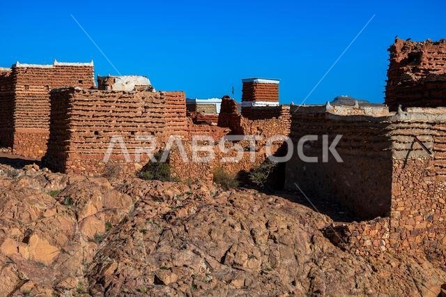 الجهامة، عسير، المملكة العربية السعودية - ٢٥ نوفمبر ٢٠٢٣: منظر لقرية الجهامة التراثية. نموذج معماري تاريخي مميز لمنطقة جنوب غرب المملكة العربية السعودية