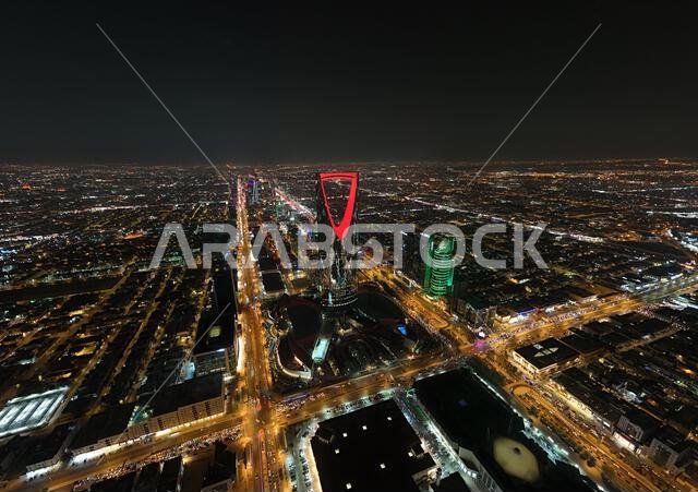 Drone shot foto. Saudi Arabia. Riyadh. Kingdom tower. Night. Drone shot foto. Saudi Arabia. Riyadh. Kingdom tower. Night.