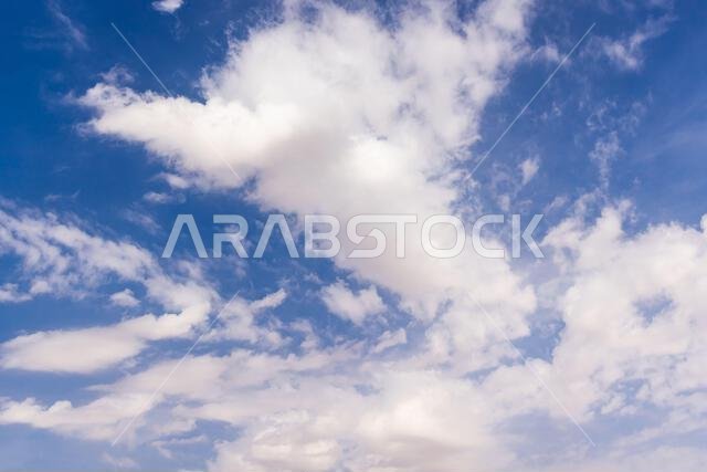Middle East, Saudi Arabia, Medina, Al-Ula. Dadan. Blue sky and high clouds.