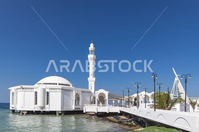 الشرق الأوسط، المملكة العربية السعودية، منطقة مكة المكرمة، جدة. مسجد الرامة على الواجهة البحرية لجدة.