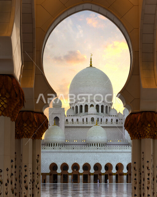A close-up of the Sheikh Zayed Mosque (the Grand Mosque) in Abu Dhabi, United Arab Emirates, architectural art, Islamic landmarks in Abu Dhabi, worship and getting closer to God, religious landmarks of the Emirates