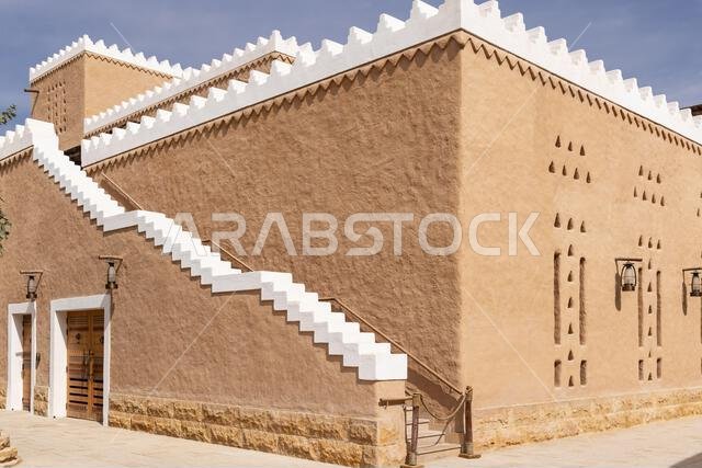 الدرعية، الرياض، المملكة العربية السعودية، الشرق الأوسط. مبنى من الطوب اللبن بمنطقة الدرعية بالرياض.