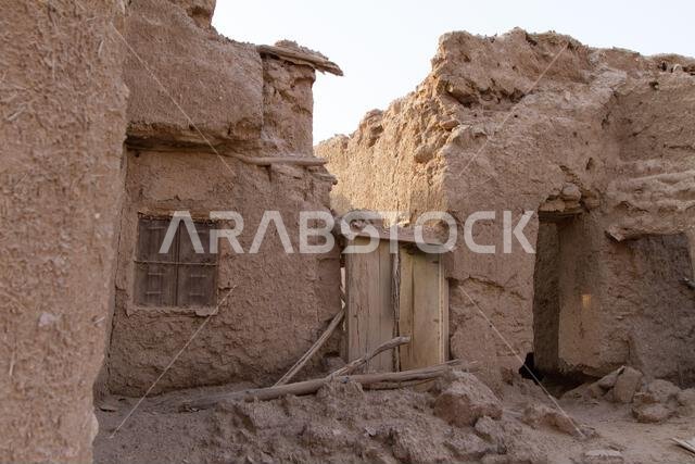 قرية تراثية عربية في الرياض بالمملكة العربية السعودية قرية تراثية عربية في الرياض بالمملكة العربية السعودية