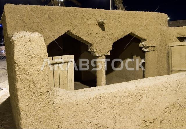 an archaeological mosque built of muds in riyadh in Saudi Arabia