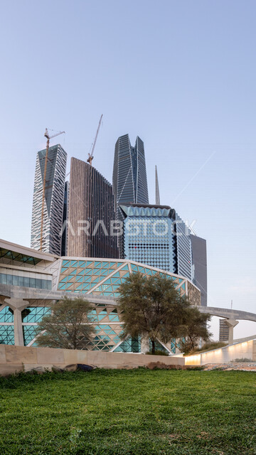 صورة ابداعية لمركز الملك عبدالله المالي ( كافد ) في الرياض بالمملكة العربية السعودية، الأبراج وناطحات السحاب، معالم الرياض المشهورة، الفن الهندسي المعماري بالسعودية، السياحة في السعودية