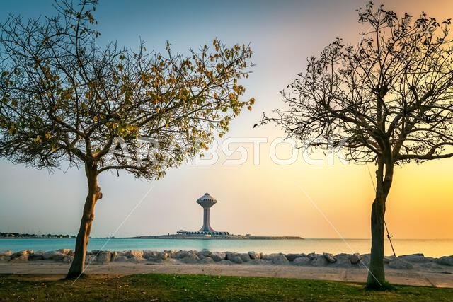 كورنيش الخبر في وضح النهار، المنطقة الشرقية، الخبر، المملكة العربية السعودية. 02-أبريل-2021.