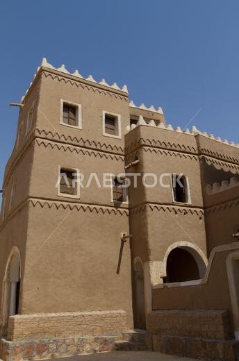 قرية تراثية عربية في الرياض بالمملكة العربية السعودية قرية تراثية عربية في الرياض بالمملكة العربية السعودية