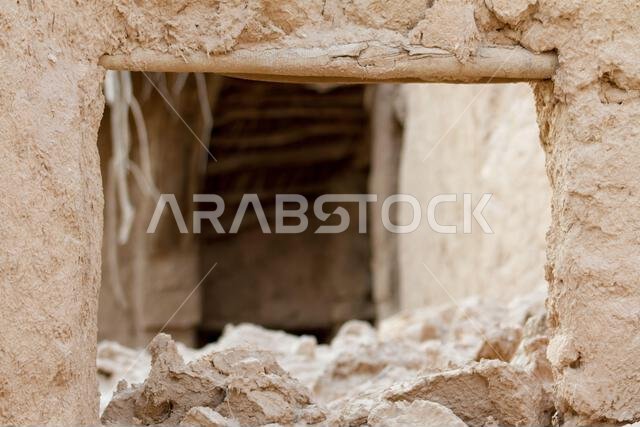 Ruins of ancient arab middle eastern old town built of mud bricks, old mosque with minaret in riyadh, saudi arabia