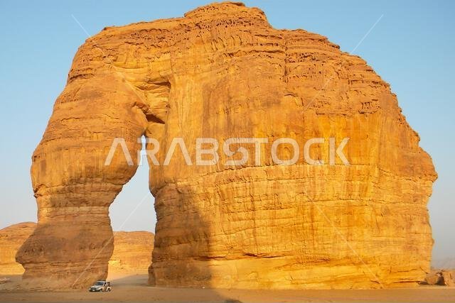 العلا. صخرة الفيل. الصحراء العربية. المملكة العربية السعودية