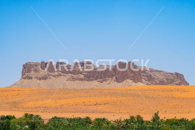 Mesa and Red Sands