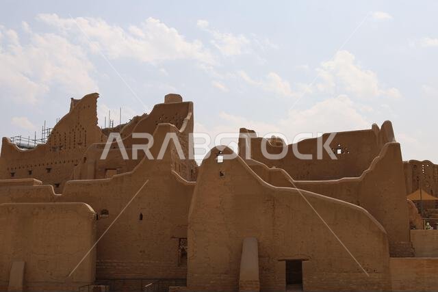 الدرعية العاصمة القديمة . الرياض المملكة العربية السعودية - آثار الدرعية - الثقافة السعودية. اليوم الوطني الدرعية العاصمة القديمة . الرياض المملكة العربية السعودية - آثار الدرعية - الثقافة السعودية. اليوم الوطني