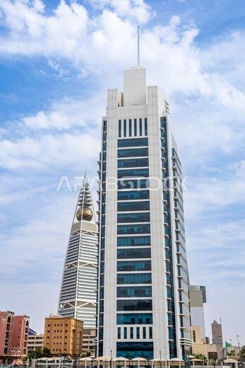 مبانٍ حديثة في وسط مدينة الرياض، المملكة العربية السعودية