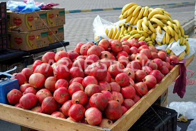 فاكهة الرمان في مكة المكرمة، المملكة العربية السعودية