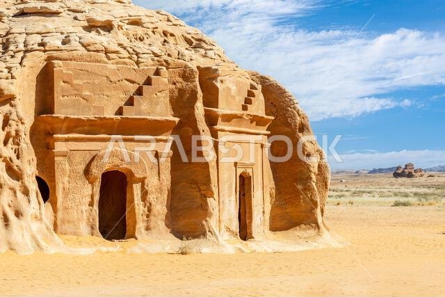 مجمع جبل البنات للمقابر النبطية، الهجرة، العلا، المملكة العربية السعودية