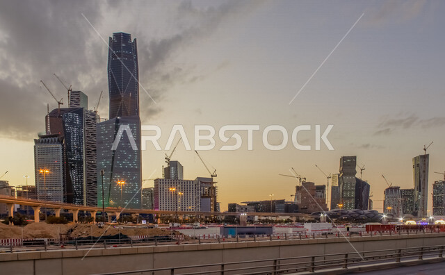 صورة ابداعية لمركز الملك عبدالله المالي ( كافد ) في الرياض بالمملكة العربية السعودية، الأبراج وناطحات السحاب، معالم الرياض المشهورة، الفن الهندسي المعماري بالسعودية، السياحة في السعودية