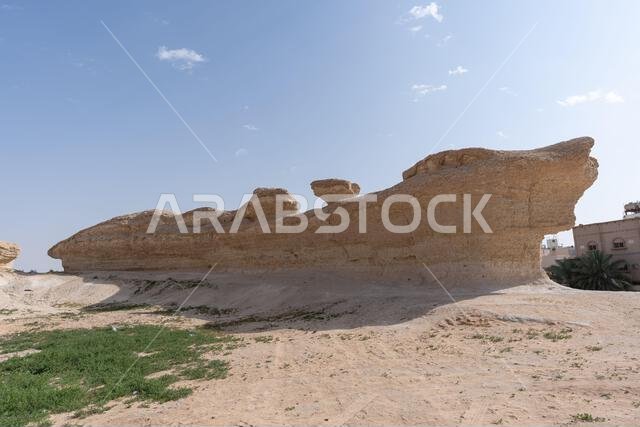 جبل أبوحصاس التوثير، الهفوف، المملكة العربية السعودية جبل أبوحصاس التوثير، الهفوف، المملكة العربية السعودية