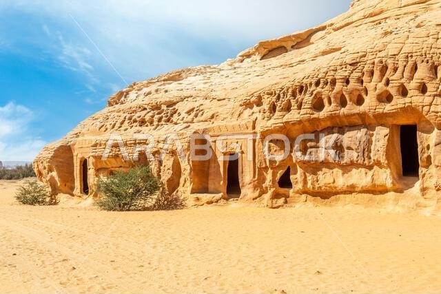 مجمع جبل البنات للمقابر النبطية، الهجرة، العلا، المملكة العربية السعودية