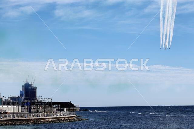 جدة، المملكة العربية السعودية. ١٩ مارس ٢٠٢٣. عرض جوي على كورنيش مدينة جدة. ١٩/٠٣/٢٠٢٣. بطولة العالم للفورمولا ١، الجولة الثانية، جائزة السعودية الكبرى، جدة، المملكة العربية السعودية، يوم السباق. حقوق الصورة محفوظة لـ: XPB/Press Association Images. المصدر: XPB Images Ltd/Alamy Live News