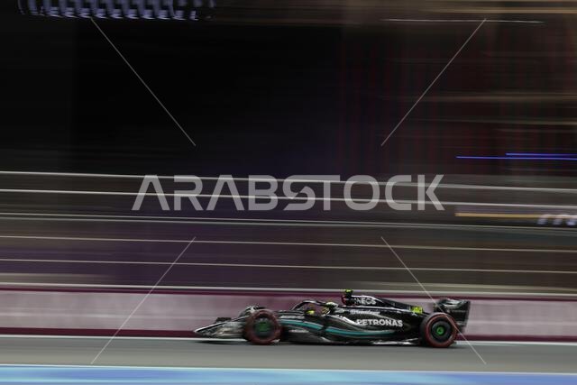 جدة، المملكة العربية السعودية. ١٨ مارس ٢٠٢٣. لويس هاميلتون (بريطانيا) مرسيدس AMG F1 W14. ١٨/٠٣/٢٠٢٣. بطولة العالم للفورمولا ١، الجولة الثانية، جائزة السعودية الكبرى، جدة، المملكة العربية السعودية، يوم التصفيات. حقوق الصورة: XPB/Press Association Images. المصدر: XPB Images Ltd/Alamy Live News