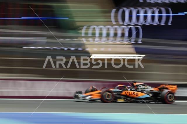 جدة، المملكة العربية السعودية. ١٨ مارس ٢٠٢٣. أوسكار بياستري (أستراليا) ماكلارين MCL60. ١٨/٠٣/٢٠٢٣. بطولة العالم للفورمولا ١، الجولة الثانية، جائزة السعودية الكبرى، جدة، المملكة العربية السعودية، يوم التصفيات. حقوق الصورة: XPB/Press Association Images. المصدر: XPB Images Ltd/Alamy Live News