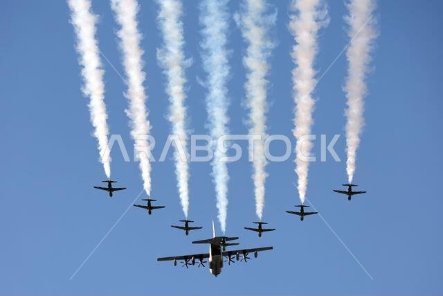 Jeddah, Saudi Arabia. 17th Mar, 2023. Circuit atmosphere - air display. Formula 1 World Championship, Rd 2, Saudi Arabian Grand Prix, Friday 17th March 2023. Jeddah, Saudi Arabia. Credit: James Moy/Alamy Live News