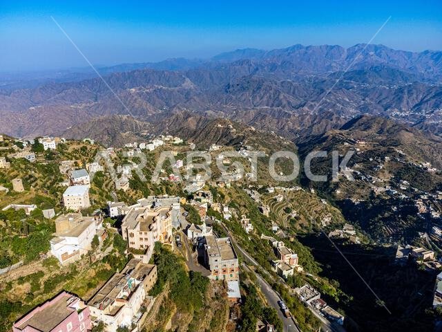 إطلالة على الريف الجبلي من جبل فيفا، منطقة جازان، المملكة العربية السعودية، الشرق الأوسط إطلالة على الريف الجبلي من جبل فيفا، منطقة جازان، المملكة العربية السعودية، الشرق الأوسط