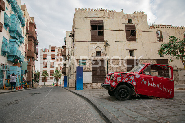 المباني الأثرية في البلد التاريخي في مدينة جدة بالمملكة العربية السعودية، المدينة التاريخية في جدة، التصميم المعماري العربي القديم، أماكن سياحية، المعالم التاريخية في جدة, حي البلد