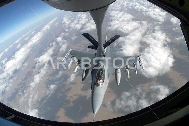 020208-F-1851B-006. Subject Operation/Series: SOUTHERN WATCH Base: Prince Sultan Air Base Country: Saudi Arabia (SAU) Scene Major Command Shown: ACC