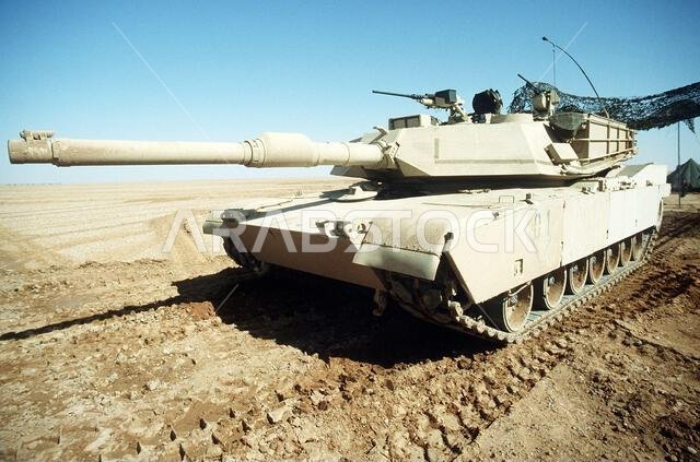 An M-1A1 Abrams main battle tank deployed during Operation Desert Storm. Subject Operation/Series: DESERT STORM Country: Saudi Arabia(SAU)