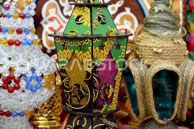 فانوس رمضان أو مصباح رمضان هو احتفال بهيج بأيام الصيام في الدول العربية والإسلامية، وهي أيام صيام مقدسة في الدين الإسلامي.