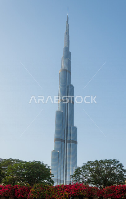 Aesthetic image of a background tower in the emirate of Dubai in the United Arab Emirates, famous tourist attractions in the Emirates, architectural art in the Emirates, towers and skyscrapers