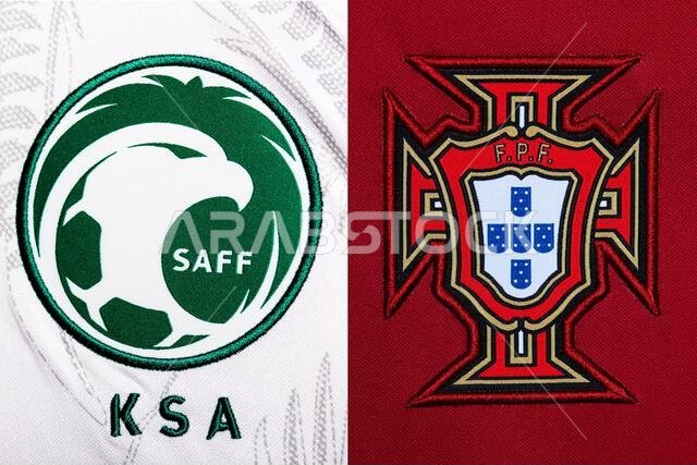 صورة مقرّبة لشعار المنتخب الوطني لكرة القدم على الطقم الأساسي. كأس العالم FIFA قطر 2022.