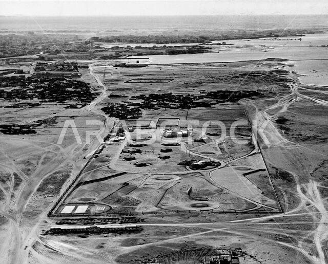 جدة - موقع المجمع - 1955، صور فوتوغرافية من الولايات المتحدة الأمريكية تتعلق بالسفارات والقنصليات والمباني الأخرى في الخارج