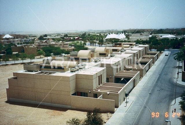 Riyadh - Marine Security Guard Residence - 1990, United States photographs Related to Embassies, Consulates, and Other Overseas Buildings