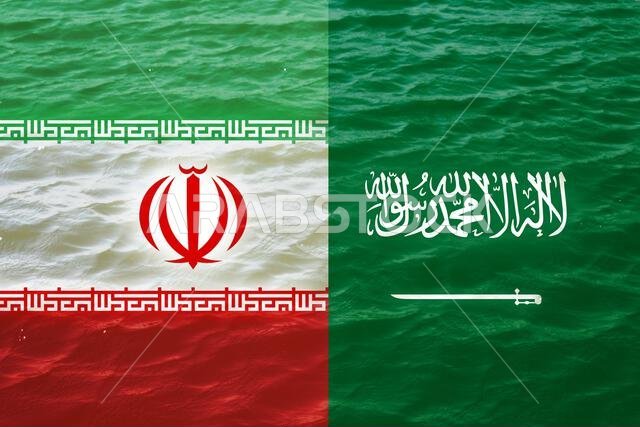 حربٌ مُبهمة بين إيران والسعودية. العلم الوطني لإيران والسعودية. مفهوم الصراع بين السعودية وإيران مع الأعلام